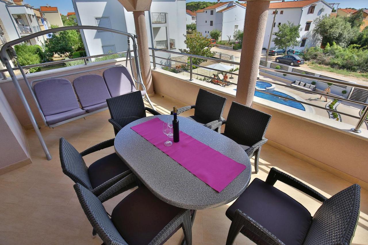 Apartments Tony Biograd na Moru Kültér fotó