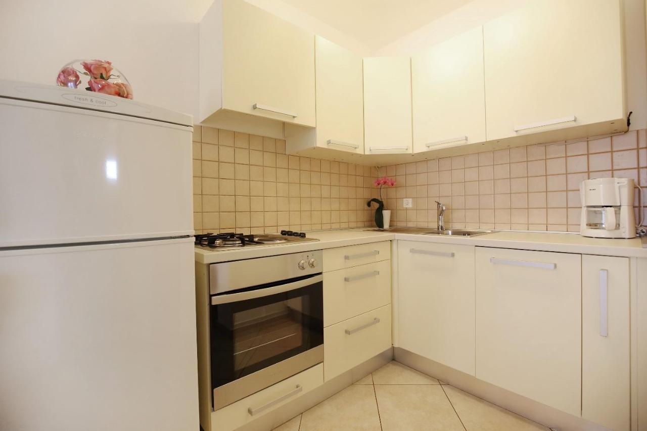 Apartments Tony Biograd na Moru Kültér fotó
