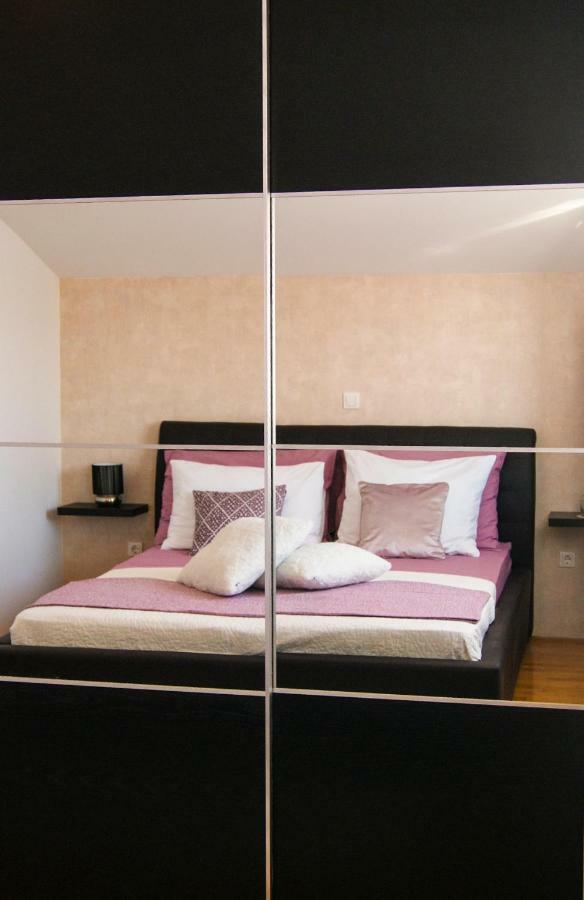 Apartments Tony Biograd na Moru Kültér fotó