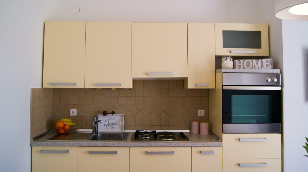 Apartments Tony Biograd na Moru Kültér fotó