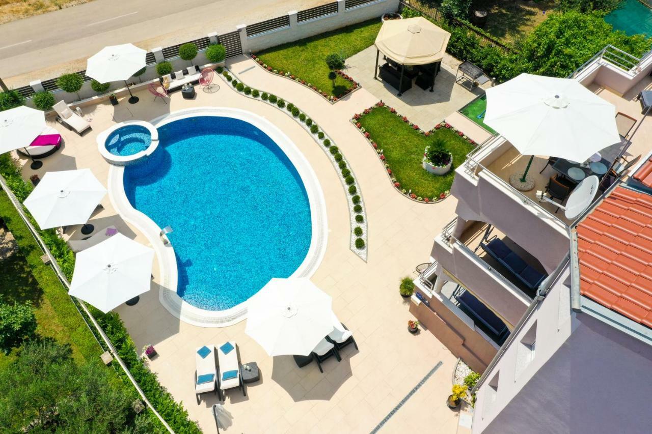 Apartments Tony Biograd na Moru Kültér fotó