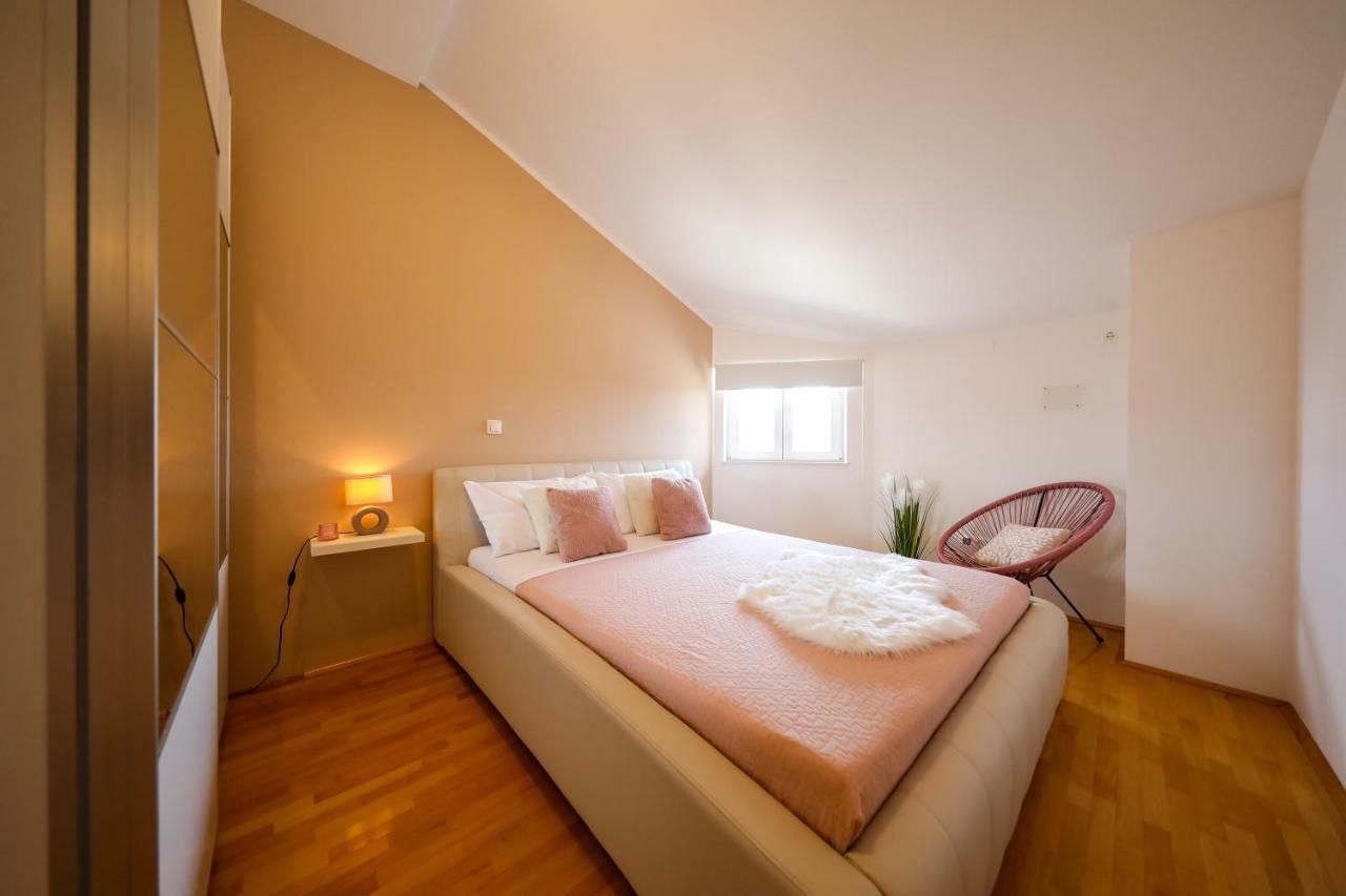 Apartments Tony Biograd na Moru Kültér fotó