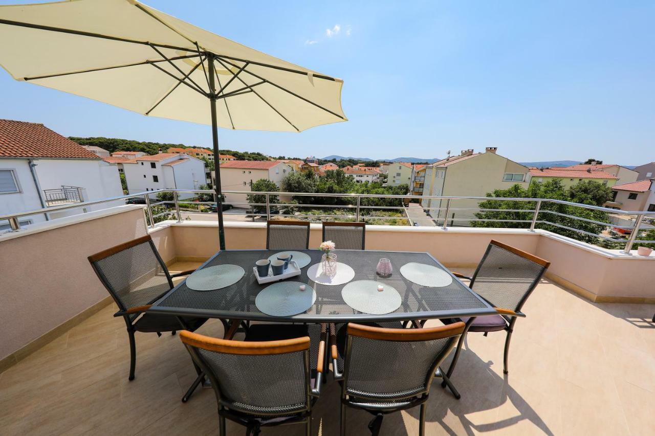 Apartments Tony Biograd na Moru Kültér fotó