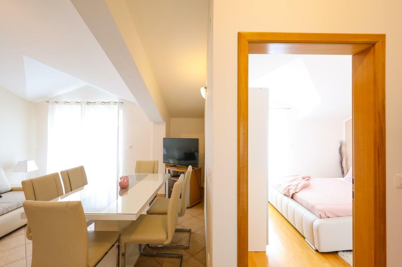 Apartments Tony Biograd na Moru Kültér fotó